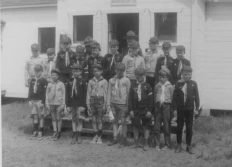 1963